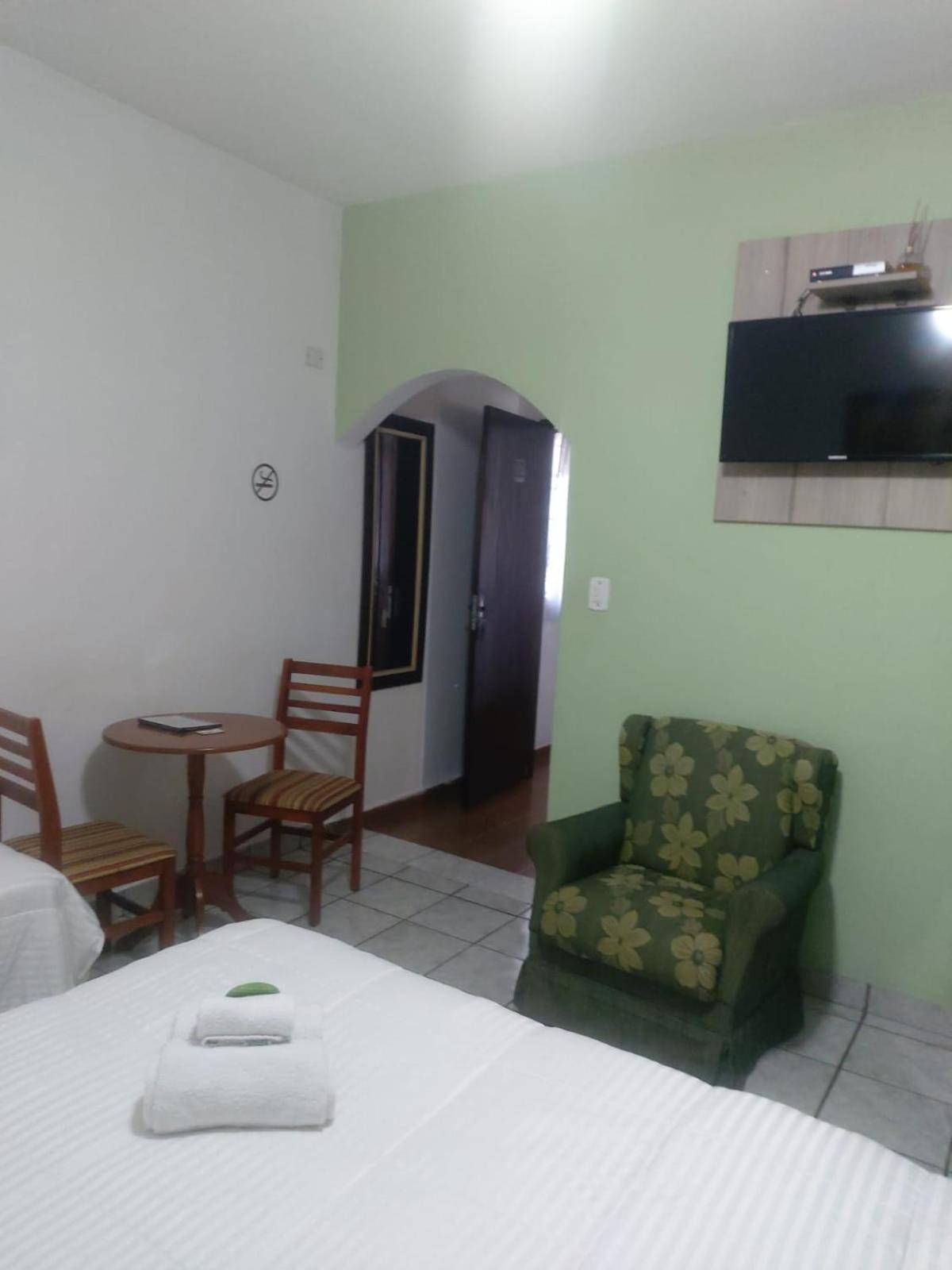 Viverdi Hotel Arujá Camera foto